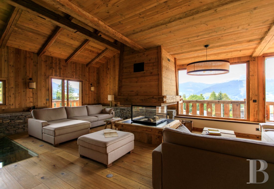 A 19th-century farmhouse preserved in its original state and completely renovated at the foot of Mont d'Arbois, in Megève - photo  n°12